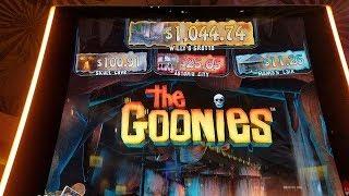 •THE GOONIES! - MY FIRST PLAY - I LOVE THIS GAME!!