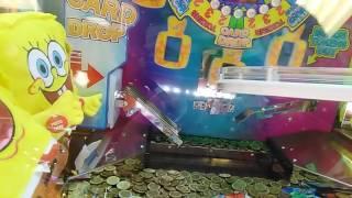 Spongebob coin pusher special card win.| the flying Dutchman | what a battle!