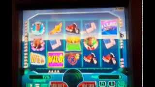 Top Gun WMS slot machine fly by bonus
