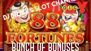 •88 Fortunes Slot Machine• • •PlayOLG.ca• COMFORT OF HOME