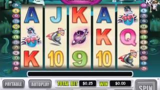 Green Meanies Slot Machine At Intertops Casino