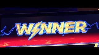 Lightning Link •LIVE PLAY w/Bonus• Slot Machine Pokie at Caesars, Las Vegas