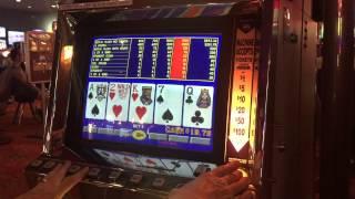 DEUCES WILD Video Poker Gameplay from Laughlin NV