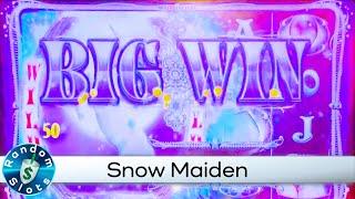 Snow Maiden Slot Machine with big Unicorns