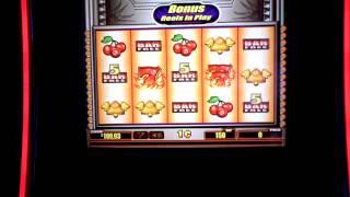 Quick Hits slot bonus win at Revel Casino in AC
