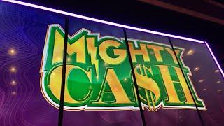 LiVe! Mighty Cash Big Money @ Hard Rock Casino