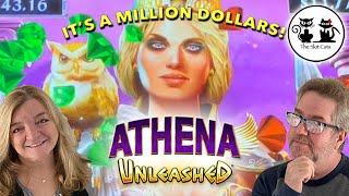 ATHENA UNLEASHED!! SHE'S HEIDI CATS BESTIE!!