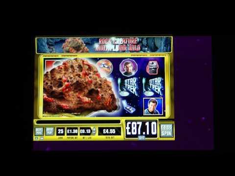£946.40 SUPER BIG WIN (208 X Stake) on Star Trek™ slot game at Jackpot Party®