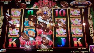 Gold Pays Slot Machine Bonus - BIG BET - 12 Free Games Win with 18 Wilds Added (#2)