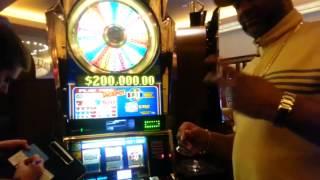 **HAND PAY JACKPOT** Signing for more jackpots!!