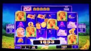 Lady Godiva Slot Machine, Bonus & Retrigger