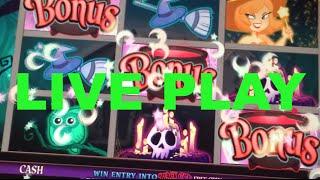 LIVE PLAY and Bonuses on Little Witches Slot Machine