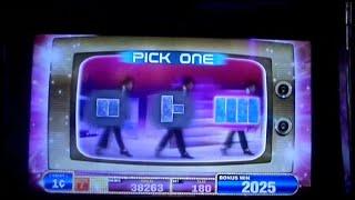 "Nice Big Win" - "Michael Jackson" Slot Machine