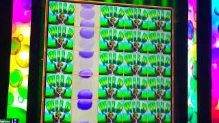 "Mom Gets 4 Wild Reels...." (Willy Wonka/Pure Imagination) Slot Machine