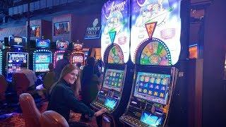 Jetsons Slot Machine Max Bet and Dancing Drums at $8.80 a Spin! Burning my $$$ as fast as I can!