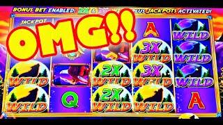 OMG LOOK AT ALL THOSE WILDS!!! -- New Big Win Slot Machine Video