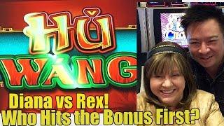 REX VS DIANA-HU WANG SLOT MACHINE-Who gets the first bonus?