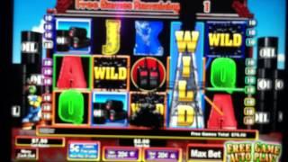 Doodlebugger Slot Machine Bonus - Free Derrick Wild Spins