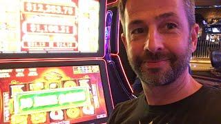 Slot Machines Live from Vegas!!!
