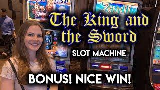 The King and The Sword Slot Machine! BONUS! Great Run!!