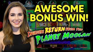 AMAZING Re-Trigger BONUS! Invaders Return From The Planet Moolah Slot Machine!