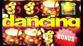 • DANCING DRUMS • SLOT MACHINE BONUS & BIG WINS! • Slot Traveler