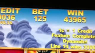HUGE Kickin' Ass Slot Machine Line Hit
