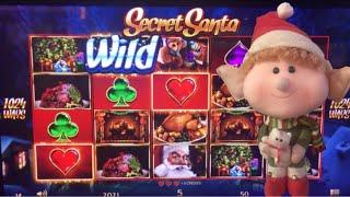 Secret Santa Slot Machine * Christmas Time fun * Live play and bonus features