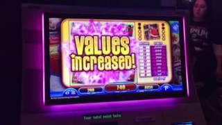 Big Bang Theory Slot Machine Penny's Friendship Paradigm Bonus MGM Casino Las Vegas