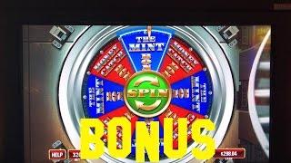 Crazy Money II Live play Max Bet with BONUS round Progessive win 2