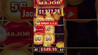 Jackpot Win on Coin Trio!