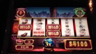 Enormous win on wicked witch of the west slot