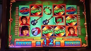 The Monkees Slot Machine -  Free Games Bonus Win with Retrigger