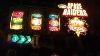 £50 Vs Barcrest Space Invaders £25 jackpot and alot of chat! Part 1