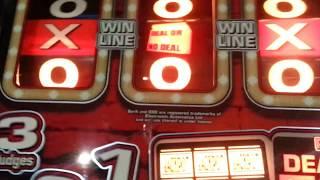 PAYDAY!  Deal or no Deal Arena Fruit Machine Top Feature at Bunn Leisure Selsey