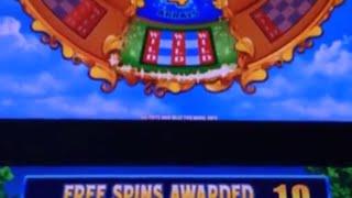 Cheshire Cat - WMS Slot Machine Bonus Win - 4 Arrays