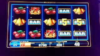 Cash Wheel Featuring Quick Hit, Slot Machine.