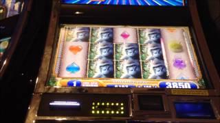A Mid-Week Quickie - Queen Of The Wild Mid Slot Machine Bonus And Big Win! ~ WMS