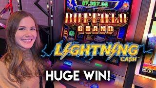 HUGE WIN! Awesome Run of BONUSES! Lightning Cash Slot Machine!