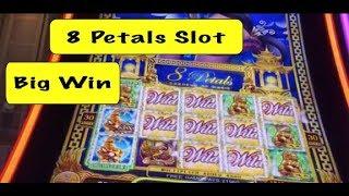 8 Petals Slot Machine - BIG WIN