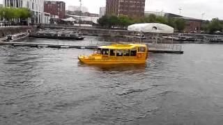 Fail! The yellow duck marine @ Liverpool Albert dock