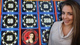 Playing $2,000 on LIGHTNING CASH in Las Vegas!