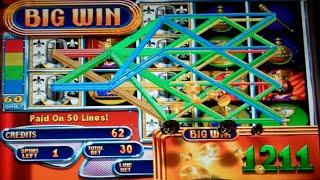 Queen's Knight Slot Machine Bonus - Money Burst - Free Spins Win with 2 Wild Columns