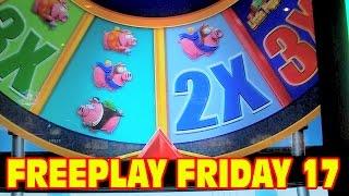 Rich Little Piggies 2 - FREEPLAY FRIDAY EPISODE 17 - Slot Machine LIVE PLAY