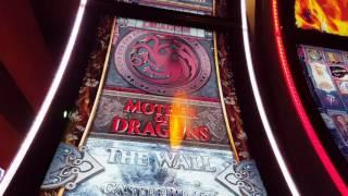 Game of Thrones slot machine! *Max bet* Nice win.