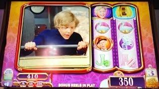 Willy Wonka & The Chocolate Factory Slot Machine-4 Bonuses at Various Bets