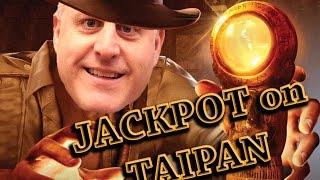 • The Raja Multitasks For A Win On Taipan Slots! •