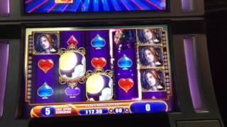Vampire's Embrace Slot Machine Free Spin Bonus Paris Casino Las Vegas