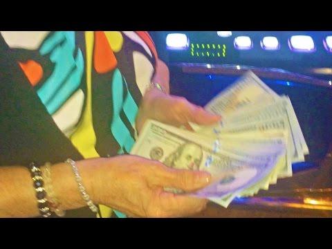 Donna's 80th Birthday Slot Machine Jackpot