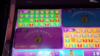 Jackpot Block Party,  Slot Machine Max Bet.
